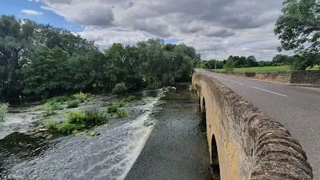 Photo de Bromham Bridge