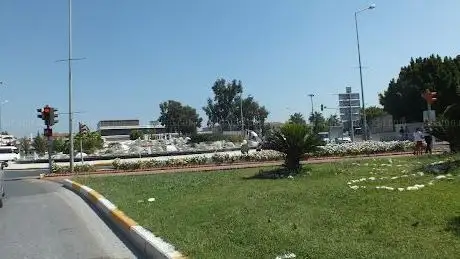 Photo de Kaşgarlı Mahmut Parkı