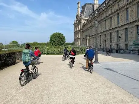 Photo of Paris Charms & Secrets Tours