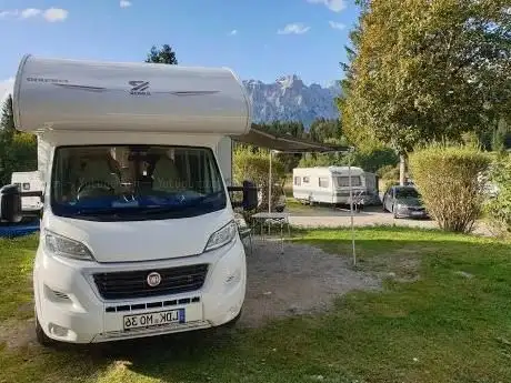 Photo de Moss - RV and van rental