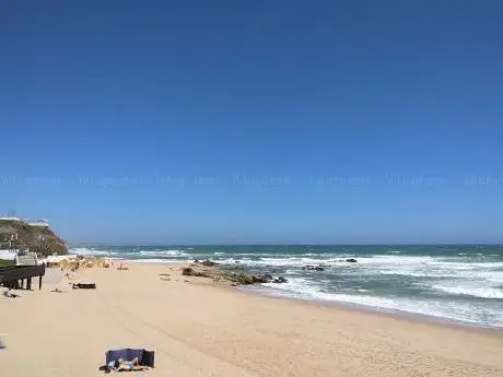 Photo de Praia de Santa Helenaa