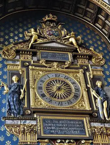 Photo de Horloge - Clock dorée