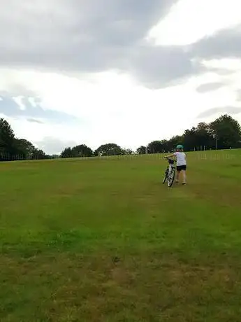 Photo de The Park Recreation Ground