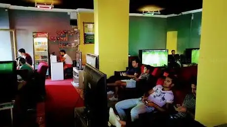 Photo de ARENA PLAYSTATION& BİLARDO
