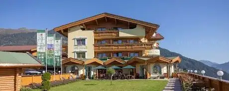 Photo de Berghaus Zillertal - Stummerberg