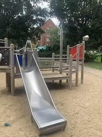 Photo de Spielplatz Olbersweg