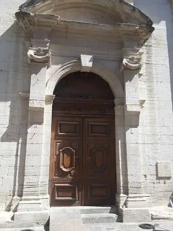 Photo de Carpentras Roman Triumphal Arch