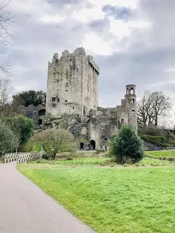 Photo de Blarney Castle & Gardens(Gairdíní Chaisleán na Blarnan)