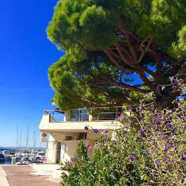 Photo de Tourist Information Office