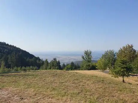 Photo de Passo Madonnina del domm/Prelaz mala Marija Domma 960m