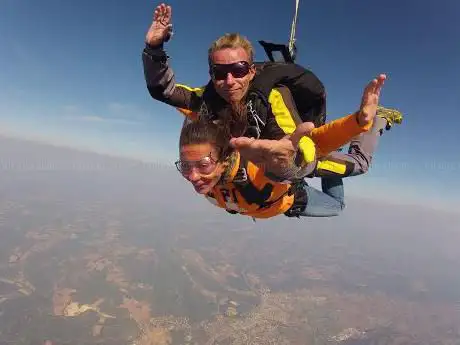 Photo de Atlas Parachutisme Aix Domaine Grand St Jean