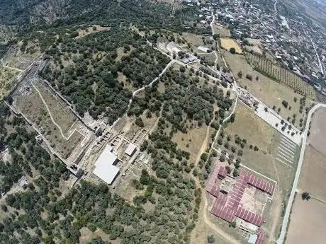 Photo de Metropolis Antik Kenti