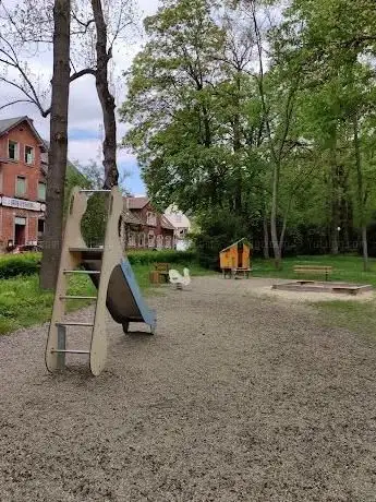 Photo de Spielplatz Tristanstraße