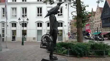 Photo de Papageno statue