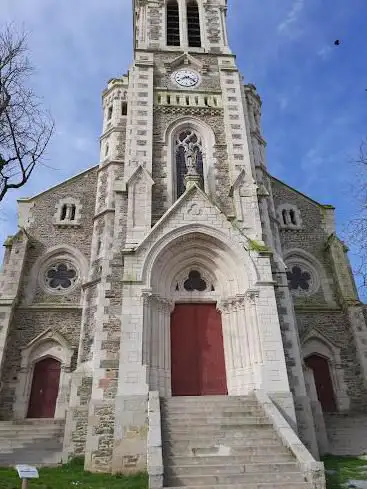Photo de Église Saint-Martin d'Apremont