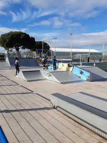 Photo de Skate Park Grau Du Roi