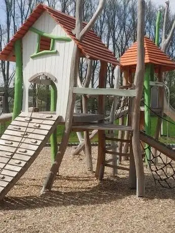 Photo de Spielplatz