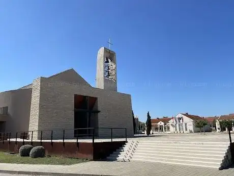Photo de Church of the Assumption of Blessed Virgin Mary