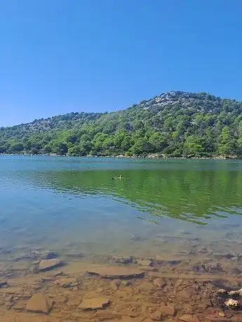 Photo de Slano jezero
