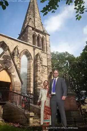 Photo de Saint James Parish Church of Heckmondwike