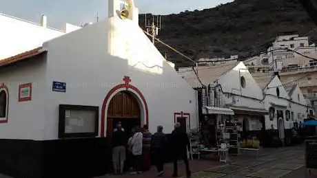Photo de Iglesia de San Fernando de Puerto de Mogán