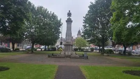 Photo de Newmarket War Memorial