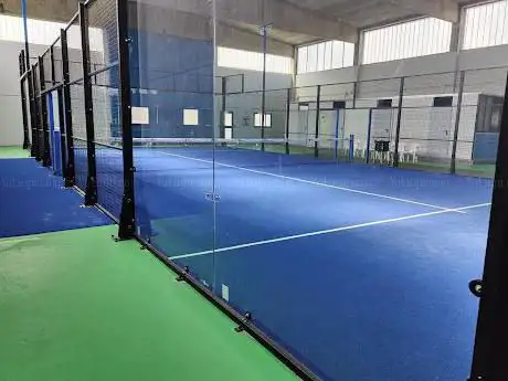 Photo de William Padel Indoor