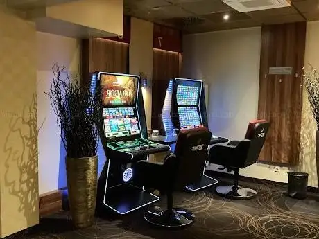 Photo de PLAYLOUNGE SPIELHALLE Lilienthal