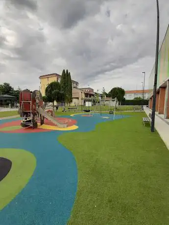 Photo de Parco giochi