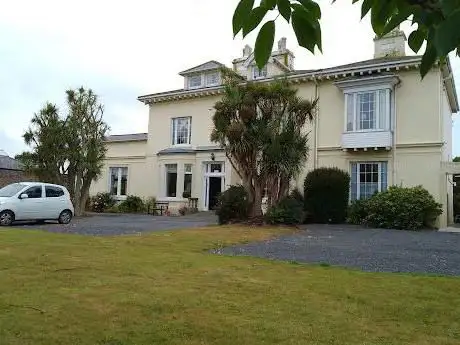 Photo de Thie dy Vea Retreat House