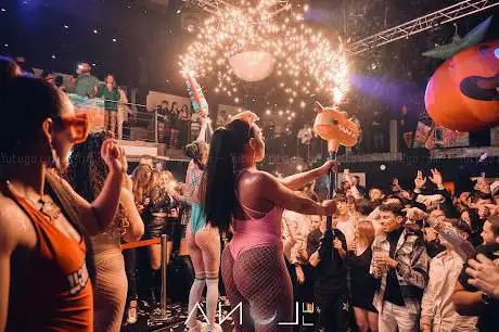 Photo de Discothèque - LE LUNA CLUB - Frejus / Saint Raphaël / Roquebrune sur argens