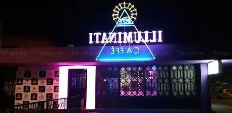 Photo de Illuminati Café