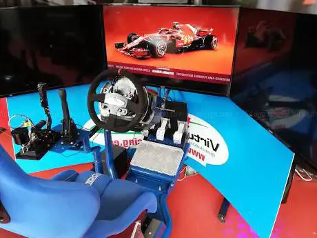 Photo de Virtual Racing