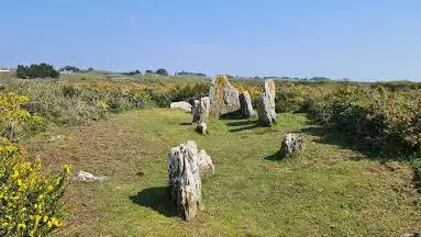 Photo de Dolmens Men Cam et Men Yann