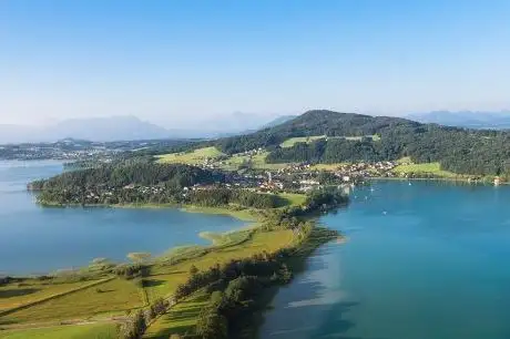 Photo de Tourist information center Mattsee
