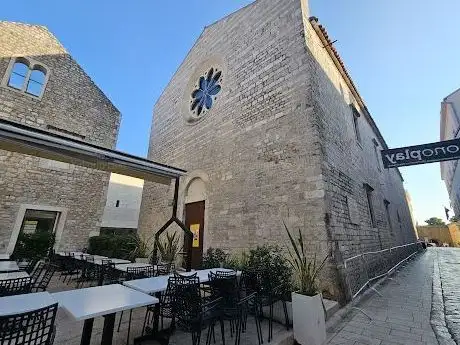 Photo de Church of St. Dominic