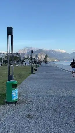 Photo de Lhychee Beach