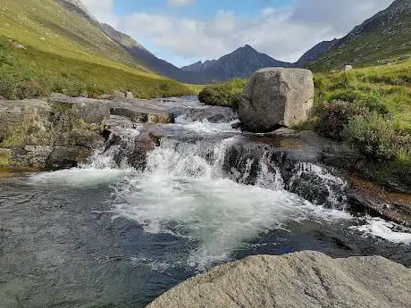 Photo de Blue Pools - Glen Rosa