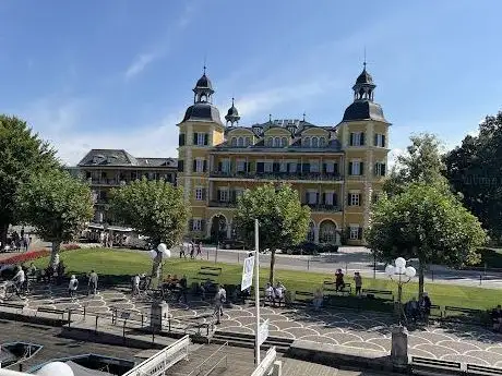 Photo de Wörthersee Schifffahrt Anlegestelle Velden