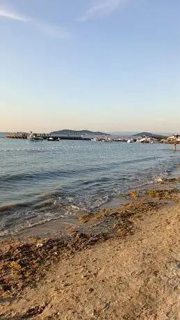 Photo de Erenköy Halk Plajı