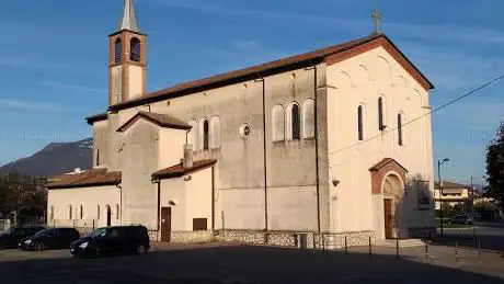 Photo de Parrocchia di San Giacomo Minore