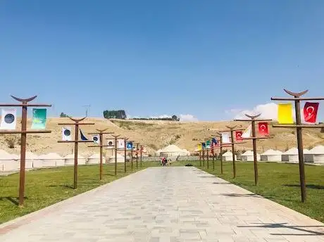 Photo de Ahlat 1071 Malazgirt Kutlamaları - Çarho Mesire Alanı