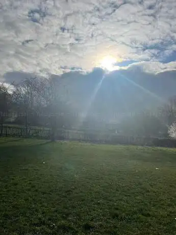 Photo de Queen's Park Gardens Wildlife Area