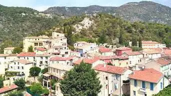Photo de Castle Tourrette Levens