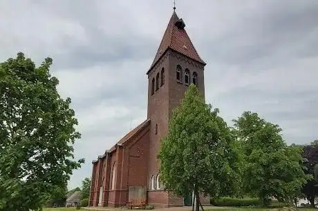 Photo de St. Pauli-Kirche
