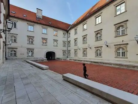 Photo de Klovićevi Dvori Gallery