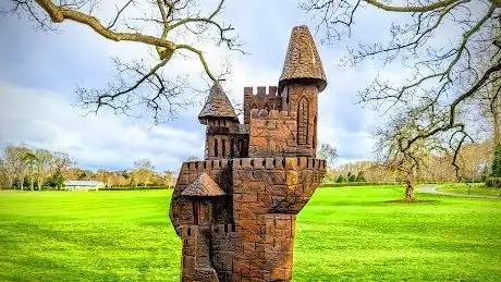 Photo de Wooden Castle
