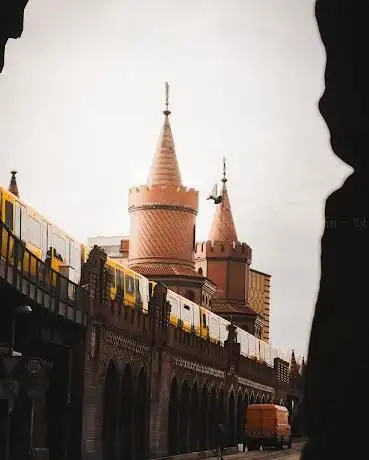 Photo de Zierkirschen am Oberbaum