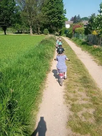 Photo de Spielplatz Dammweg
