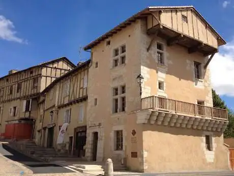 Photo de Office de Tourisme de St Astier - Neuvic